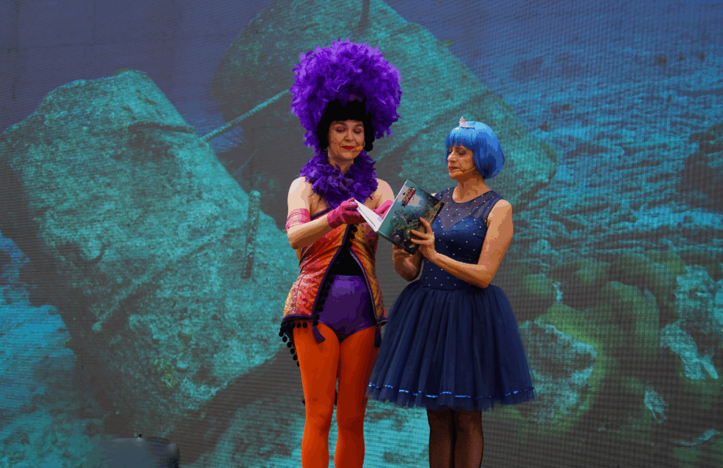 Musical Infantil "Si los peces hablaran..." en el Suma Festival de Tenerife. Nos encantaría poder realizar algún evento en Disneyland París.